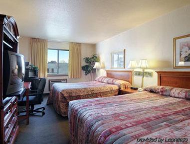 Rodeway Inn Florence - Cincinnati South Ruang foto